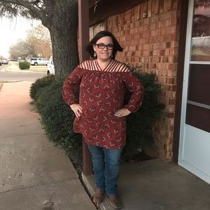 Meet your Posher, Casey